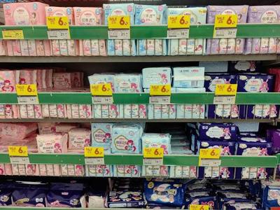 杭城超市折扣潮，个人卫生用品成抢购热点